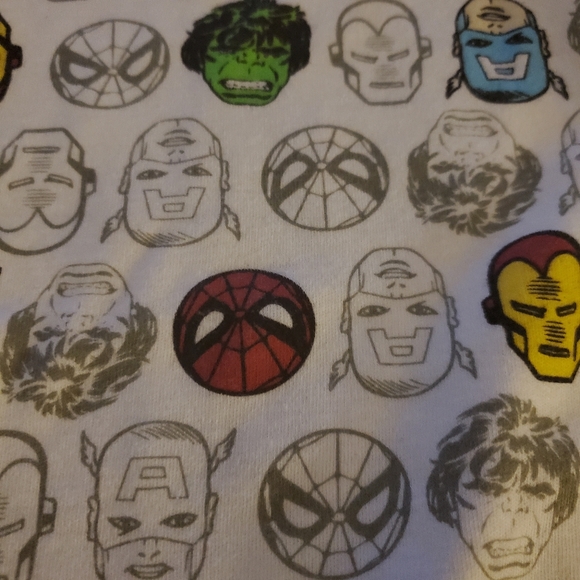 Marvel Onesie size 6/9 month - Picture 4 of 6